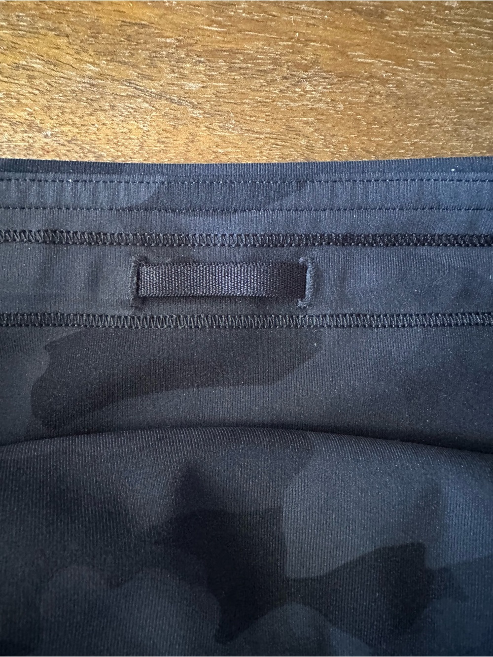 Lululemon Swift Speed HR Crop 21"L *Luxtreme Four Way Stretch Size 6 H3DC 77077 - Picture 4 of 13